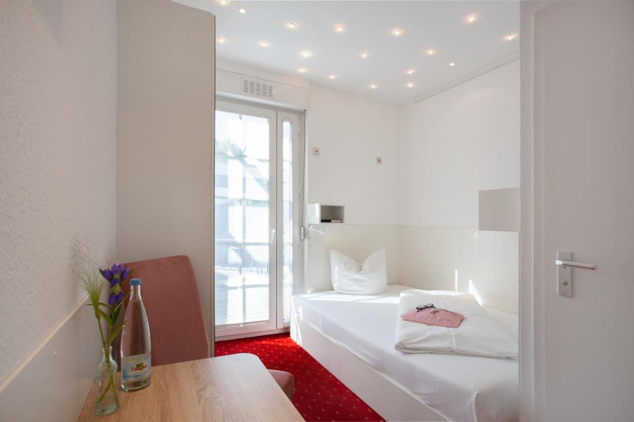 Relax Hotel & Spa Estugarda Exterior foto